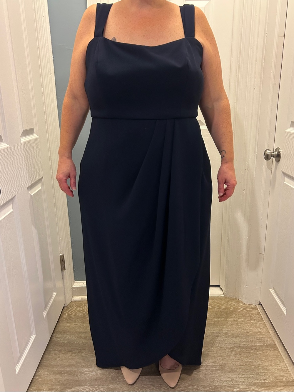 Xscape Navy Blue Crepe Formal Evening Gown Cocktail Dress Plus Size 18W NWT